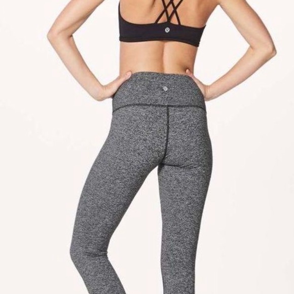Lululemon Wunder Under Leggings - Picture 2 of 3